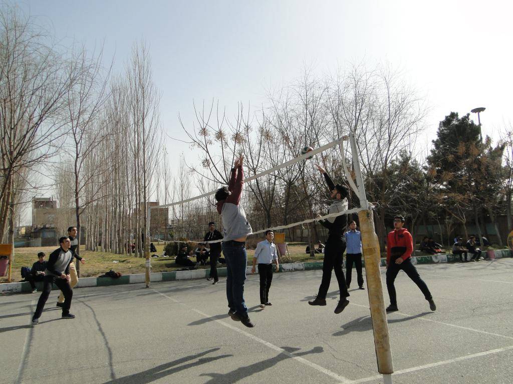 برگزاری اردوه های علمی ، تفریحی و فرهنگی